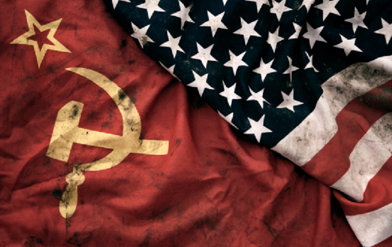 GCSE-History-Revision-USSR-Flag-and-US-Flag