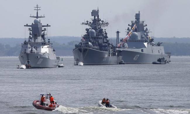 russian-ships-baltic-sea