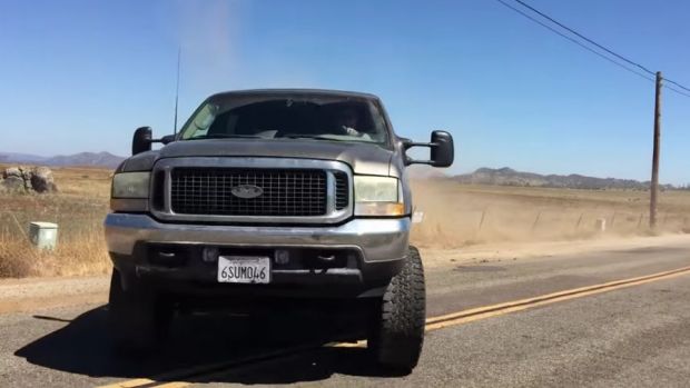 truck_driver_threatens_photographer_in_ramona_california