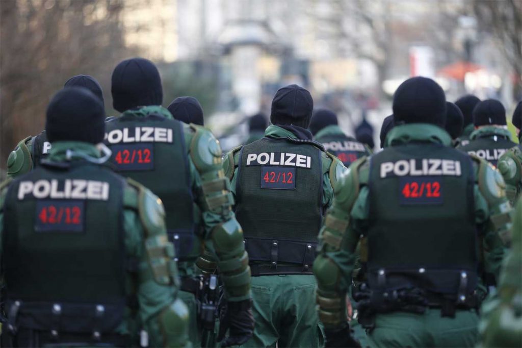 german_police05-1024x682