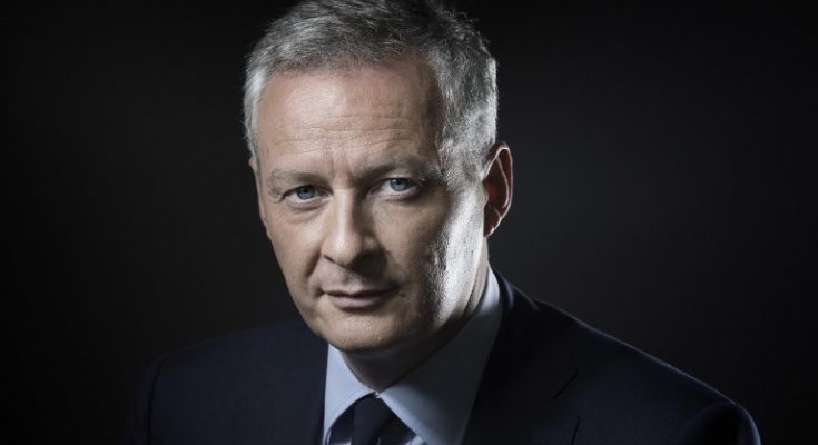 (FILES) This file photo taken on September 26, 2016 shows French right-wing Les Republicains (LR) party MP and then candidate for LR party's primary for the 2017 presidential elections, Bruno Le Maire, posing in Paris on September 26, 2016.
Le Maire was appointed French Economy minister on May 17, 2017. / AFP PHOTO / JOEL SAGET