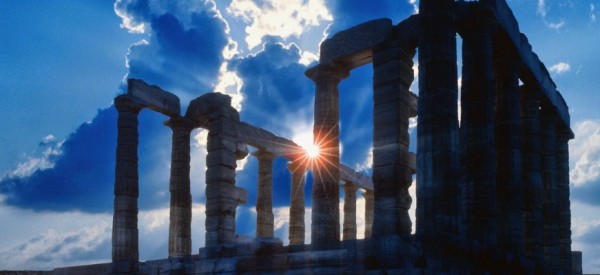 ancient-ruins-in-greece-600x275