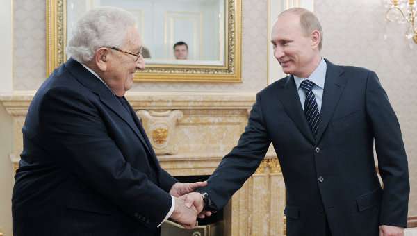 kissinger_putin