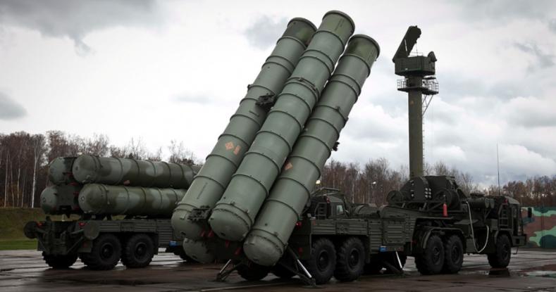 s-400-triumph-air-defence-missile-system-russian-sa-21-growler-s-40