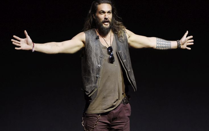 Jason Momoa, a cast member in the upcoming films "Justice League" and "Aquaman," addresses the audience during the Warner Bros. Pictures presentation at CinemaCon 2017 at Caesars Palace on Wednesday, March 29, 2017, in Las Vegas. (Photo by Chris Pizzello/Invision/AP)