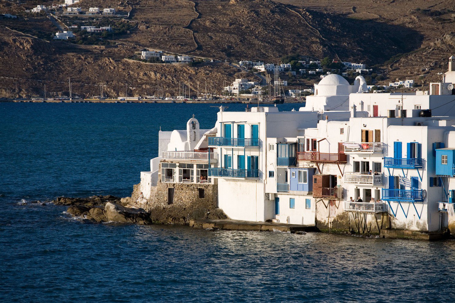 mikonos