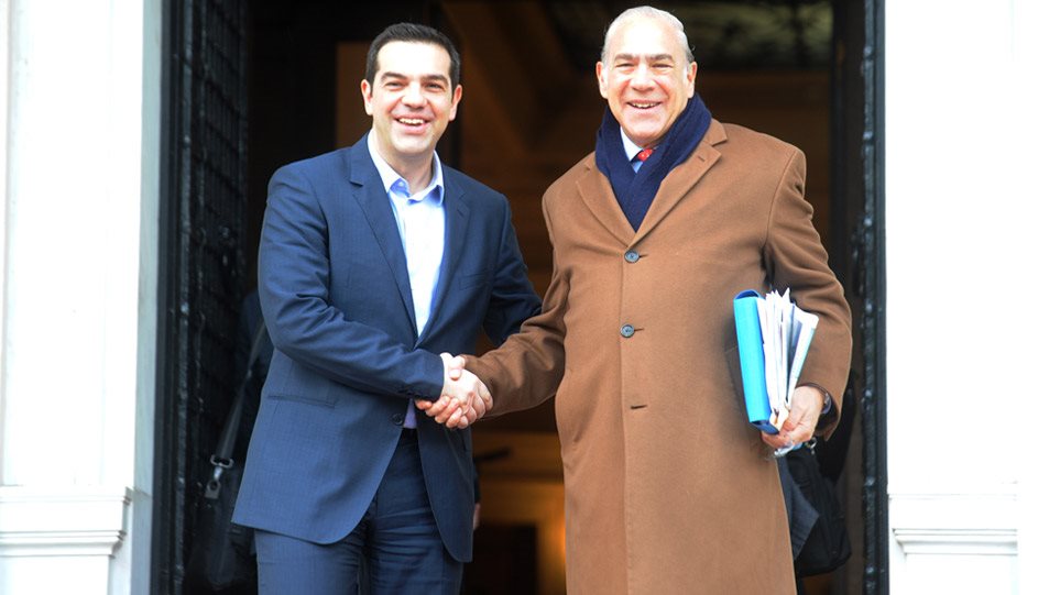 gkouria_tsipras_arthro