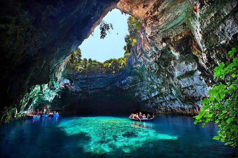 melissani-cave-kefalonia-island-greece-2