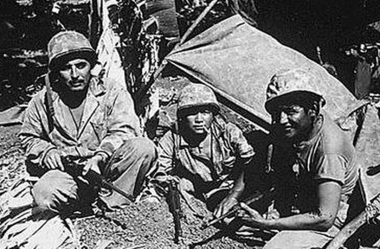 Navajo_Code_Talkers-741x486