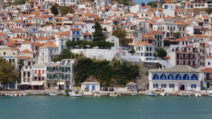 skopelos-696x391