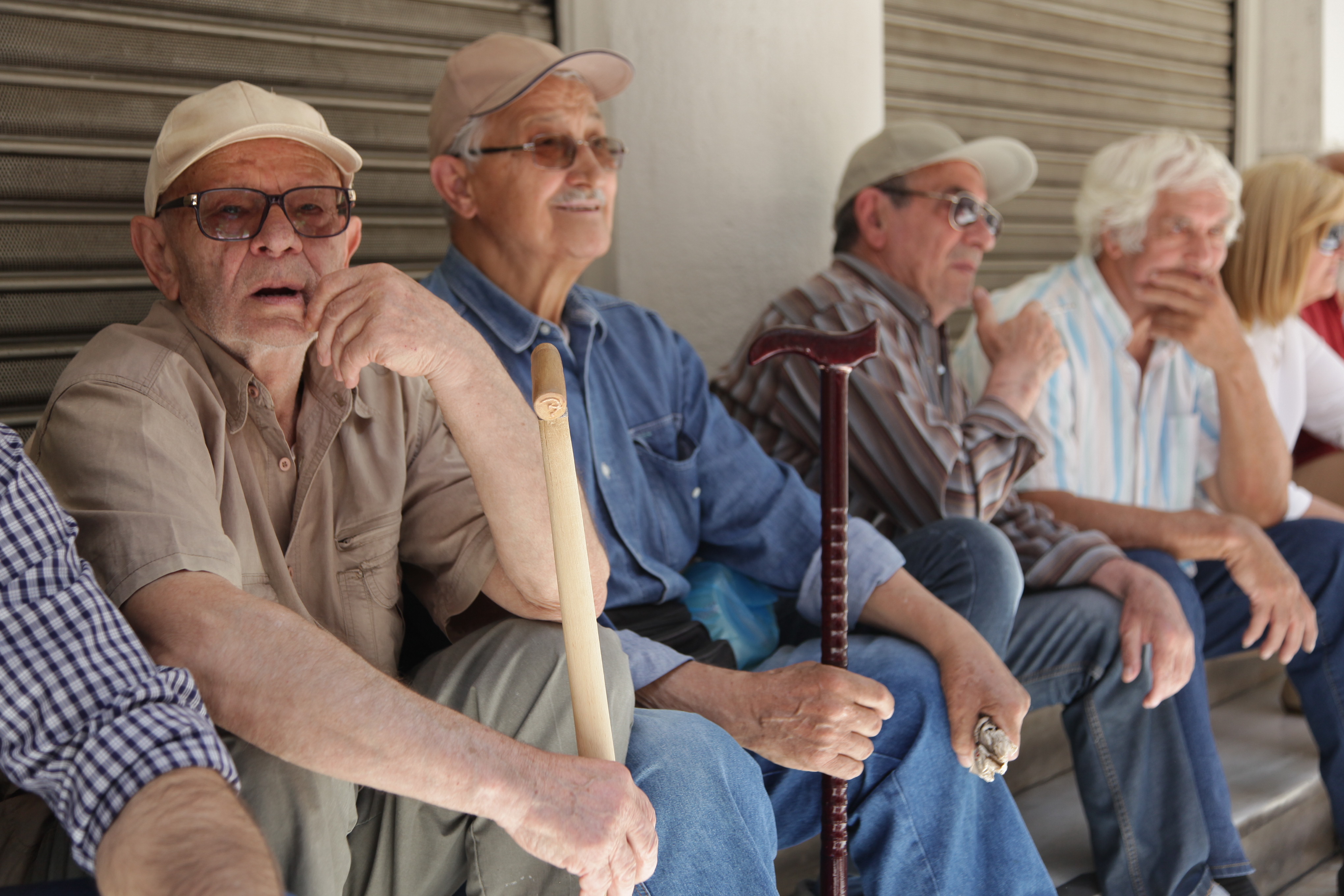 Συγκέντρωση και πορεία διαμαρτυρίας συνταξιούχων την Τετάρτη 20 Μαΐου 2015, στο υπουργείο Υγείας.
(EUROKINISSI/ΓΙΑΝΝΗΣ ΠΑΝΑΓΟΠΟΥΛΟΣ)