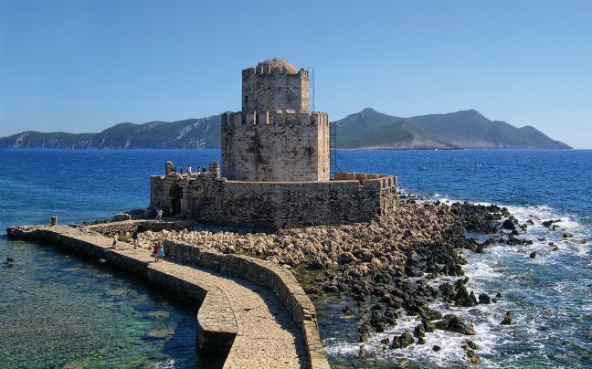 methoni3