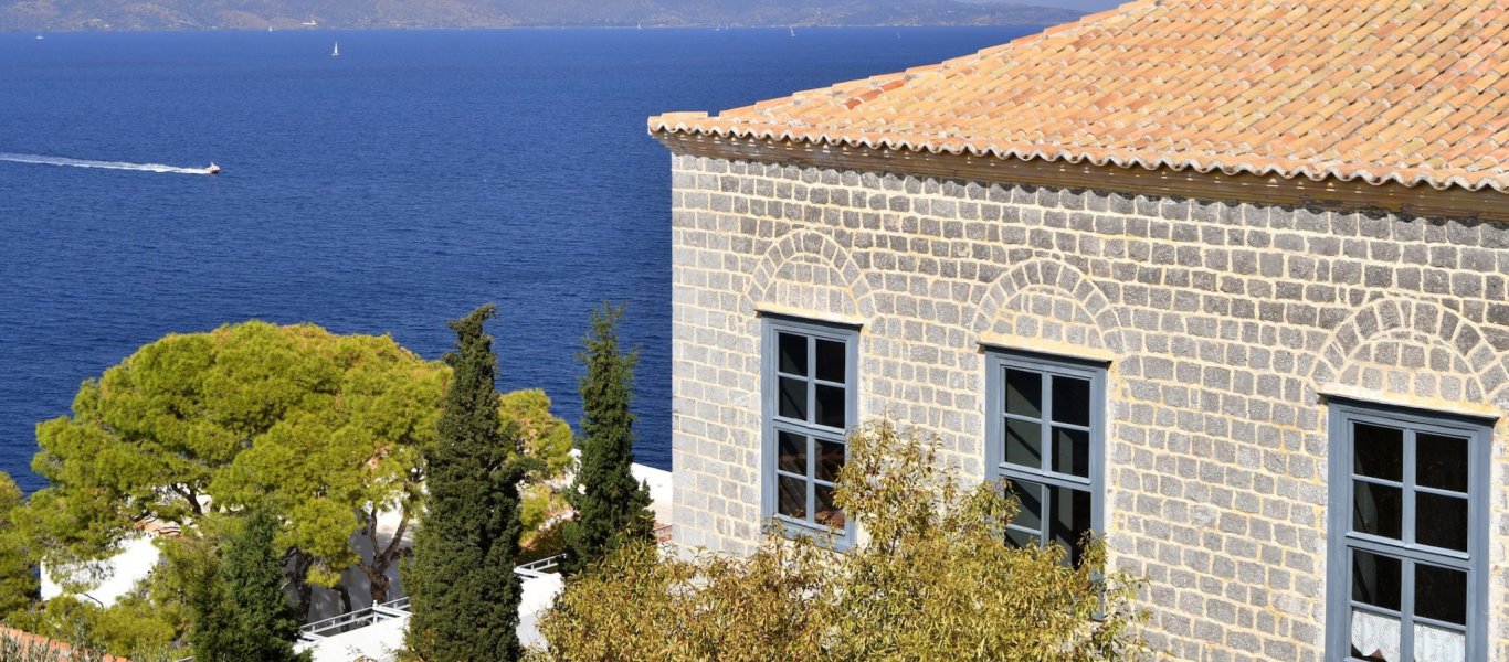 greece-sothebys-international-realty-hydra-43