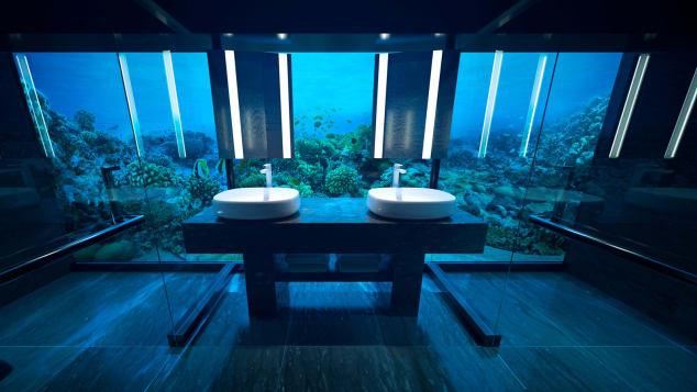 http_cdn.cnn_.com_cnnnext_dam_assets_180418163349-conrad-maldives-rangali-island-underwater-villa-cmri-usv-bathroom_0