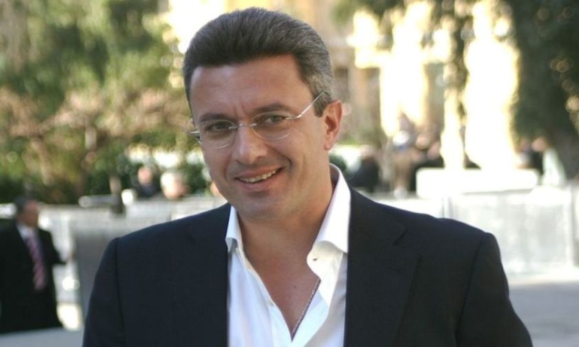 nikosxatzinikolaou