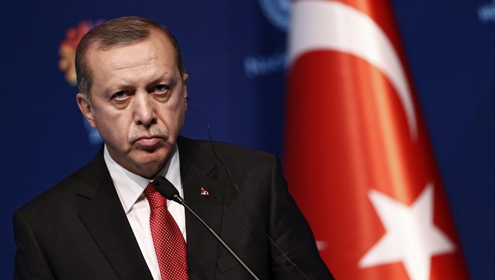 epa05624268 (FILE) A file picture dated 24 May 2016 shows Turkish President Recep Tayyip Erdogan speaks during a press conference at the end of the World Humanitarian Summit at Istanbul congress center in Istanbul, Turkey. According to reports, Turkish President Erdogan's lawyer on 09 November 2016 filed a criminal complaint against all MPs of main opposition party Republican People's Party (CHP) to presecutors in Ankara.  EPA/SEDAT SUNA *** Local Caption *** 52779000  EPA/SEDAT SUNA *** Local Caption *** 52779000