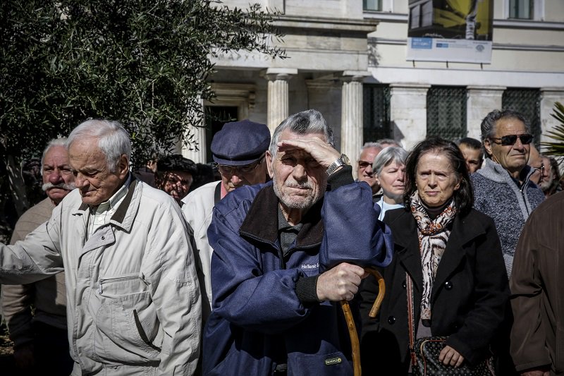 ΣΥΝΤΑΞΙΟΥΧΟΙ