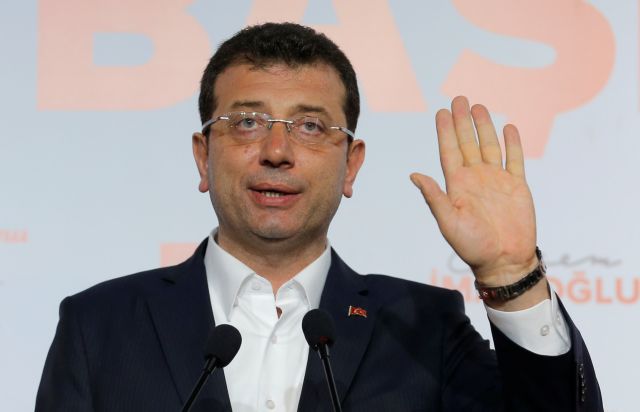 Ekrem Imamoglu, main opposition Republican People's Party (CHP) candidate for mayor of Istanbul, speaks during a news conference in Istanbul, Turkey April 1, 2019. REUTERS/Huseyin Aldemir