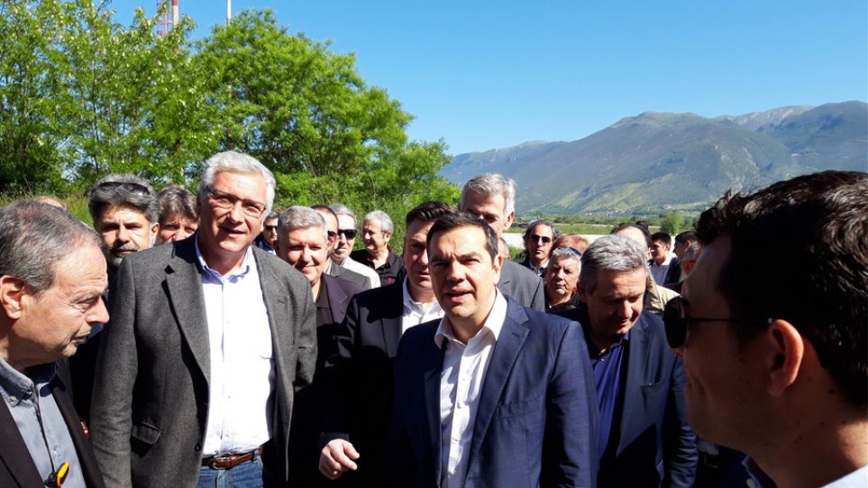 tsipras-aerodromio-giannena-ena