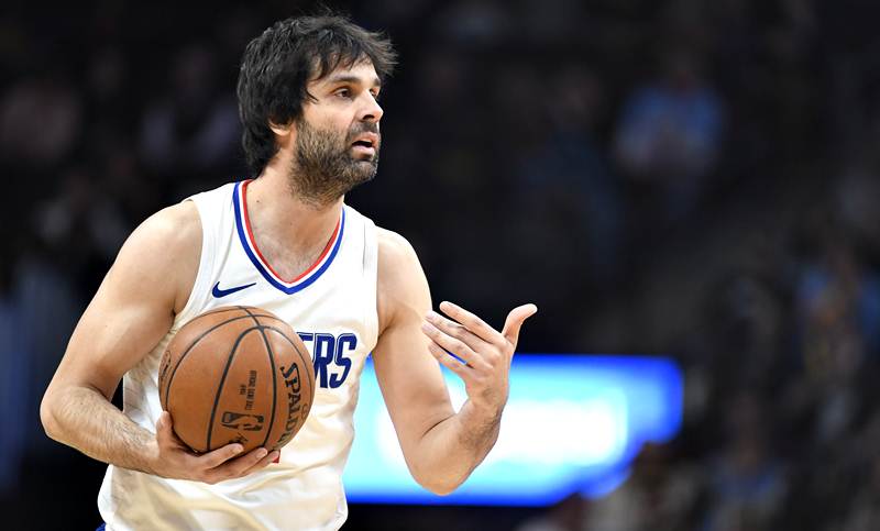 DENVER, CO - FEBRUARY 27: Milos Teodosic #4 of the LA Clippers directs his team during the game against the Denver Nuggets at Pepsi Center on February 27, 2018 in Denver, Colorado. NOTE TO USER: User expressly acknowledges and agrees that, by downloading and or using this photograph, User is consenting to the terms and conditions of the Getty Images License Agreement.  (Photo by Justin Tafoya/Getty Images)