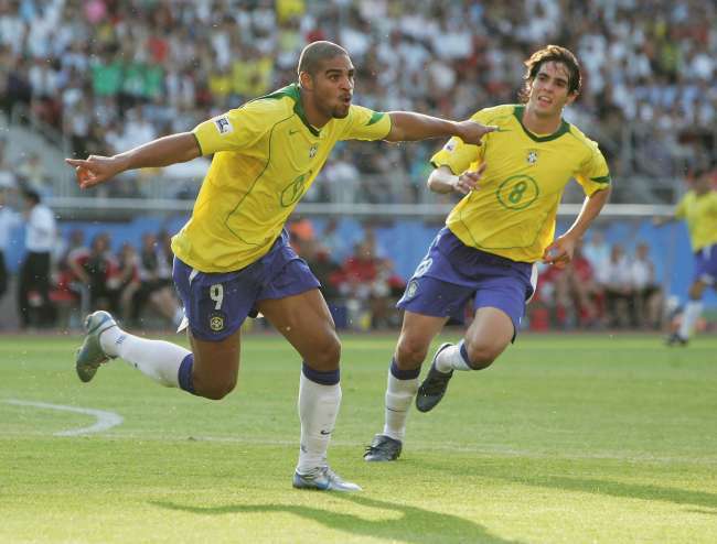 adriano-kaka-650-e1502185682232