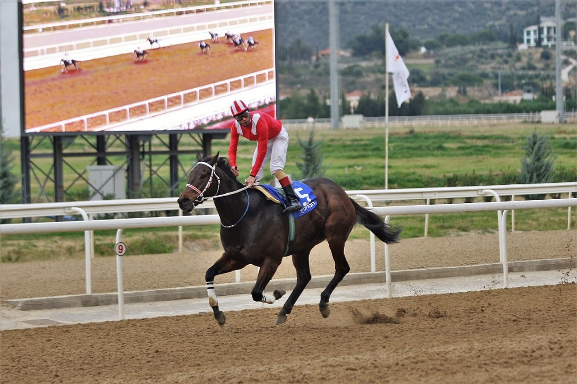  Ο ΚΟΜΠΡΑΪΖ κατακτά το Tρόπαιο Ναυπλίου