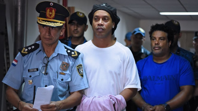 ronaldinho_prison