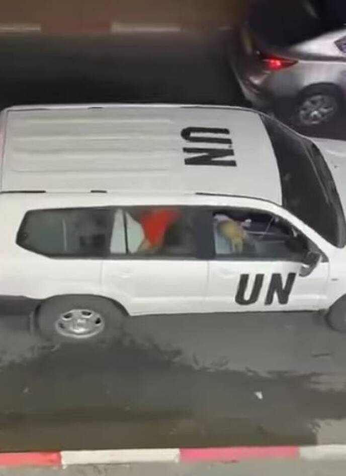 un4