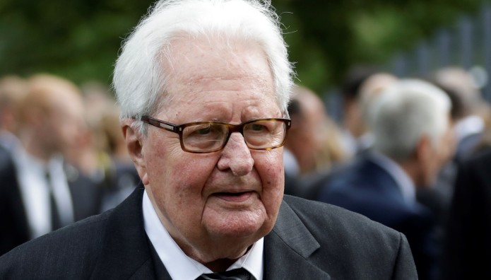 Former mayor of Munich and chairman of German Social Democratic party, SPD, Hans-Jochen Vogel, arrives for the opening ceremony at the new memorial commemorating the eleven Israeli athletes, who were killed in a terrorist attack during the 1972 Olympic Games in Munich, Germany, Wednesday, Sept. 6, 2017. (AP Photo/Matthias Schrader)