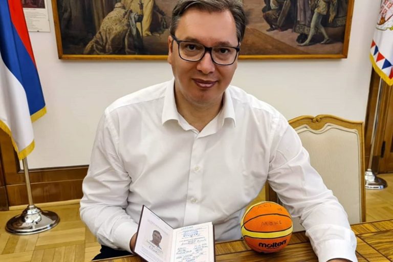 Vucic343242-768x512