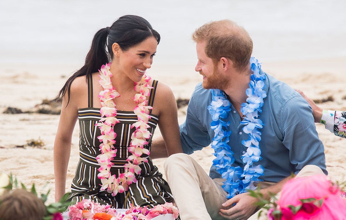 meghan-harry-beach