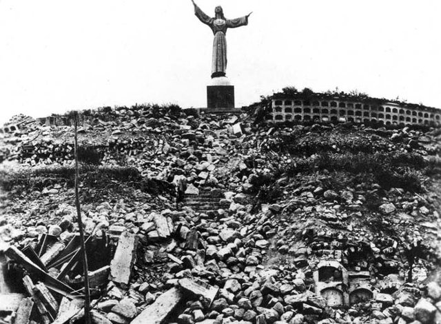 Statue of Christ at Cemetery Hill overlooking Yungay, which together with 4 palm trees, is all that remained of the city. The 1970 Ancash earthquake or Great Peruvian Earthquake was an undersea earthquake. Combined with a resultant landslide, it was the worst catastrophic natural disaster ever recorded in the history of Peru. The earthquake affected the Peruvian regions of Ancash and La Libertad. The epicenter of the earthquake was located 35 km off the coast of Casma and Chimbote on the Pacific Ocean, where the Nazca Plate is being subducted by the South American Plate. It had a magnitude of 7.9 to 8.0 on the Richter scale and an intensity of up to VIII on the Mercalli scale. No significant tsunami was reported. The earthquake struck on a Sunday afternoon at 15:23:31 local time (20:23:31 UTC) and lasted 45 seconds. The quake destabilized the northern wall of Mount Huascar·n, causing a rock, ice and snow avalanche and burying the towns of Yungay and Ranrahirca. Five days after the earthquake, Peruvian officials feared a death toll as high as 30,000. Several days later that figure was tentatively raised to 50,000. An Associated Press dispatch on July 14 said Peru's Minister of Health now estimated the number of dead and missing persons to be 70,000. It may be impossible ever to assess fully the toll of this seismic disaster.