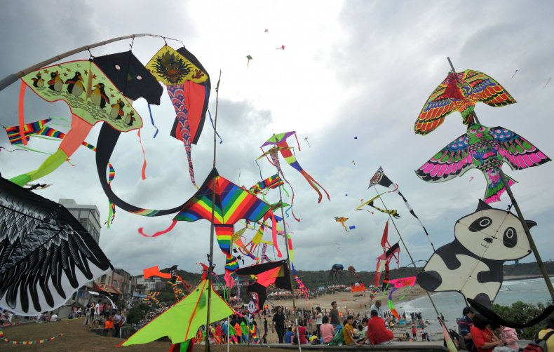 taiwan-kite-flying