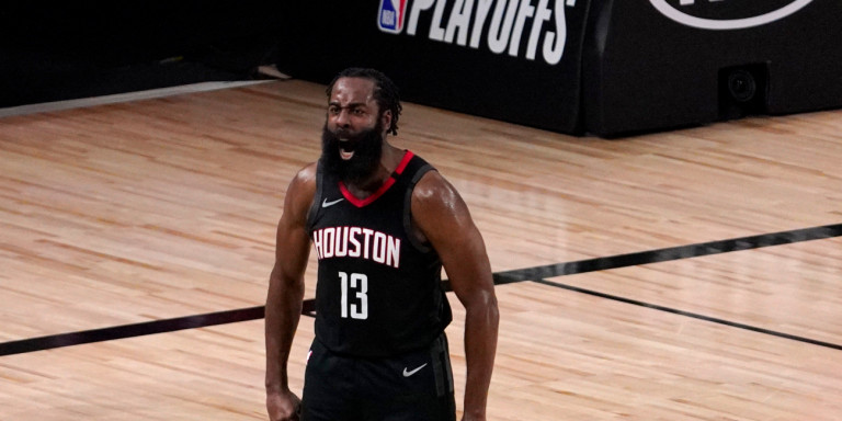 james-harden-panigirizei-fonazontas