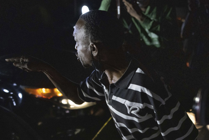 Protesters clash with deputies of the Los Angeles Sheriff's Department during protests following the death of Dijon Kizzee on Monday, Aug. 31, 2020, in Los Angeles, Calif. (AP Photo/Christian Monterrosa)