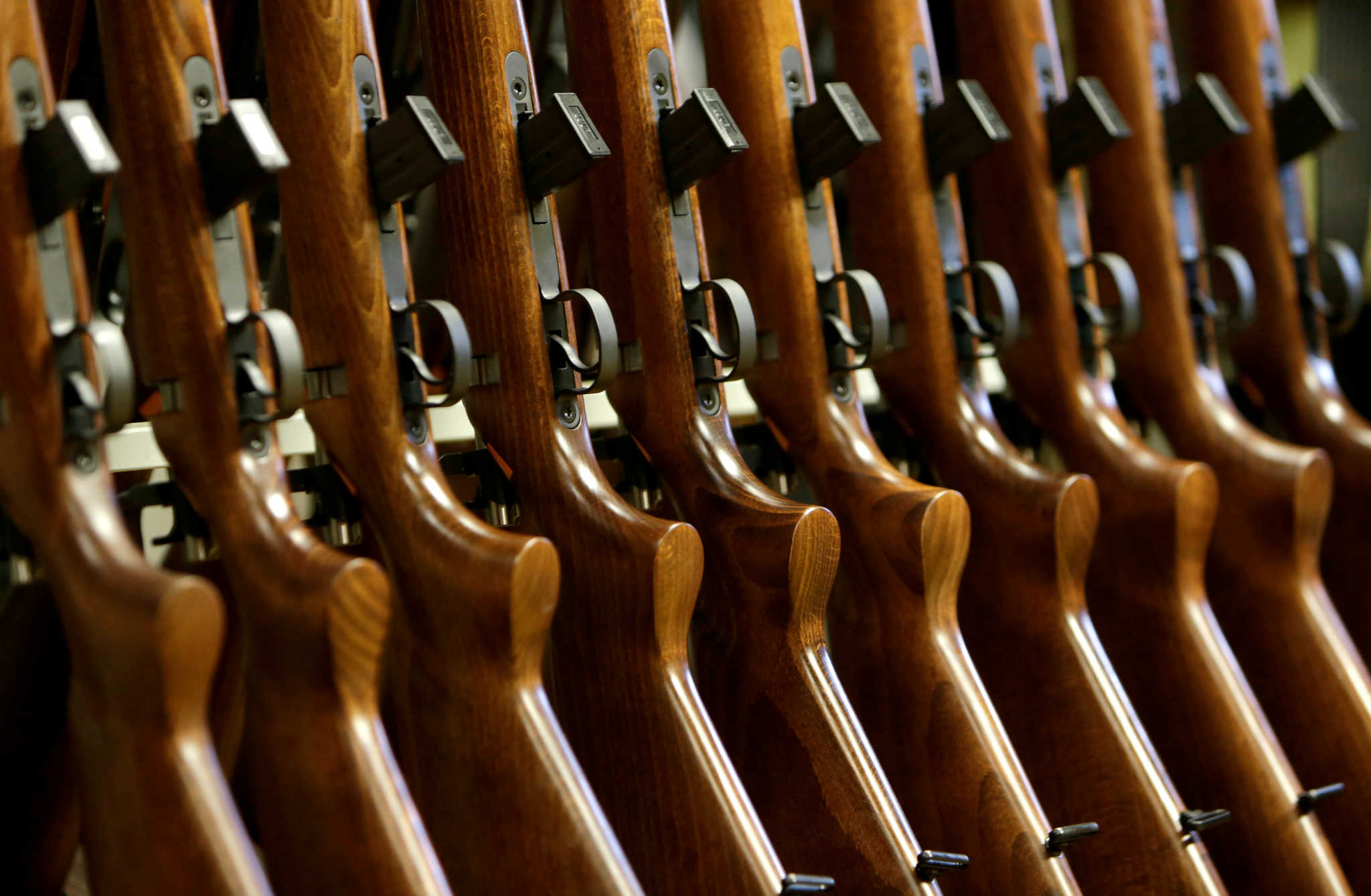 FILE PHOTO: Newly assembled rifles are placed on a stand in the Ceska Zbrojovka weapons factory in Uhersky Brod, Czech Republic, May 27, 2016.   REUTERS/David W Cerny/File Photo