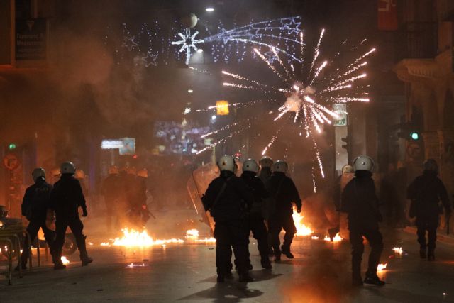 Protest march in memoriam of the11th-year anniversary of the murder of Alexis Grigoropoulos by a police officer, in Patras, Greece on December 6, 2019. / Πορεία μνήμης για τα έντεκα χρόνια απο την δολοφονία του Αλέξη Γρηγορόπουλου απο αστυνομικό, στην Αθήνα, 6 Δεκεμβρίου, 2019.