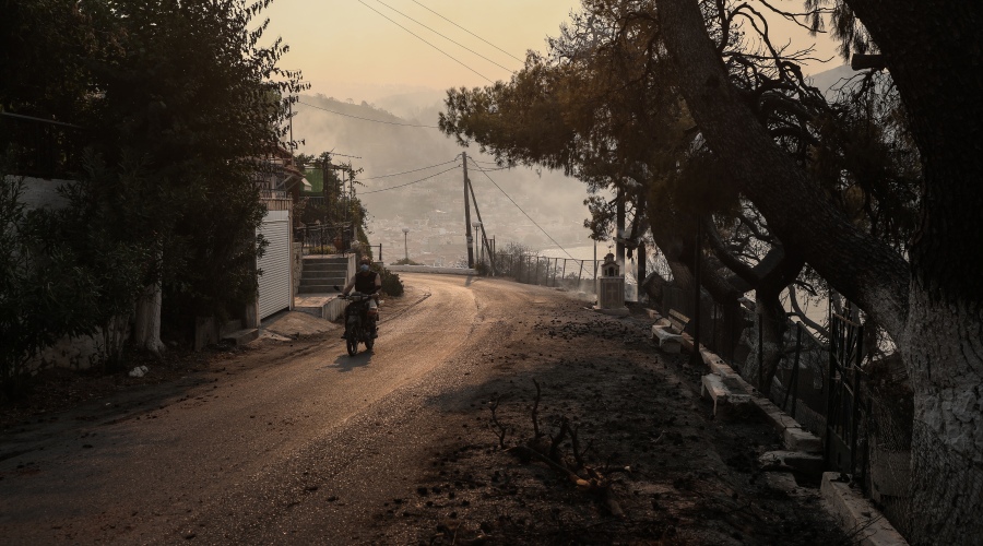 Στιγμιότυπο από την Λίμνη Ευβοίας, Σάββατο 7 Αυγούστου 2021.
(EUROKINISSI/ΣΩΤΗΡΗΣ ΔΗΜΗΤΡΟΠΟΥΛΟΣ)