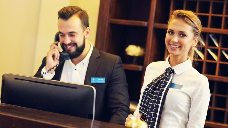 receptionist_italy_xr