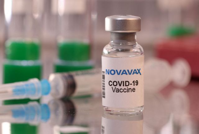 A vial labelled "Novavax COVID-19 Vaccine" is seen in this illustration taken January 16, 2022. REUTERS/Dado Ruvic/Illustration