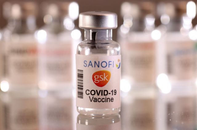 A vial labelled "Sanofi and GSK COVID-19 Vaccine" is seen in this illustration taken January 16, 2022. REUTERS/Dado Ruvic/Illustration