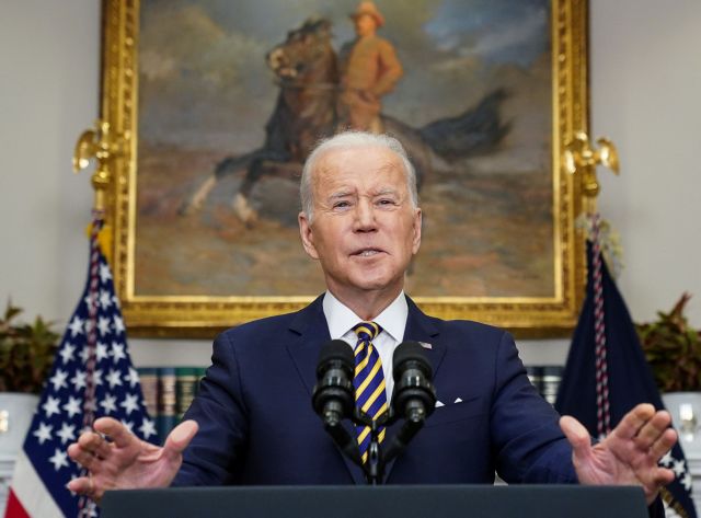 U.S. President Joe Biden announces new actions against Russia for its war in Ukraine, during remarks in the Roosevelt Room at the White House in Washington, U.S., March 8, 2022. REUTERS/Kevin Lamarque