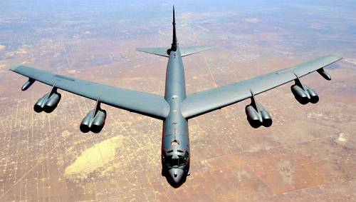 USAF-Boeing-B-52-Stratofortress