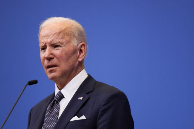 U.S. President Joe Biden speaks during a news conference in the framework of a NATO summit amid Russia's invasion of Ukraine, in Brussels, Belgium March 24, 2022. REUTERS/Evelyn Hockstein  REFILE - CORRECTING EVENT