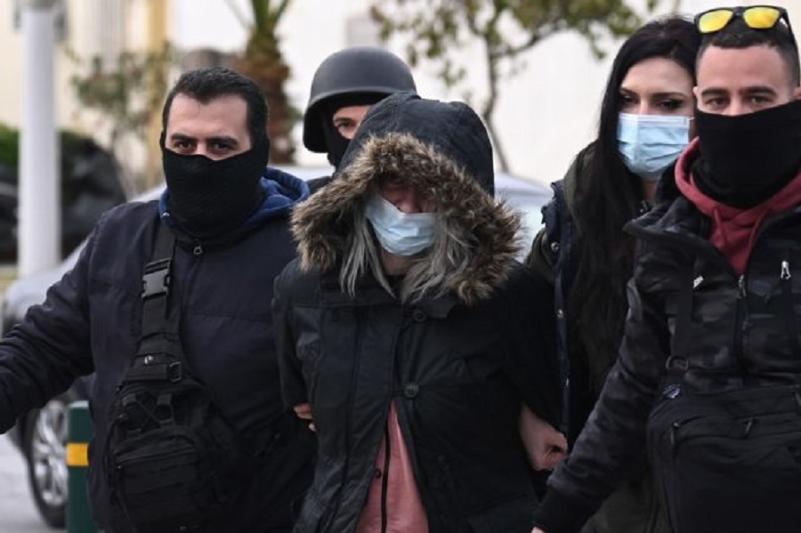 Arrival at the Korydallos prison of the accused for the murder of her 9-year-old daughter, Roula Pispirigou, Athens, Greece on April 5, 2022. / ΆΦιξη στις φυλακές Κορυδαλλού της κατηγορούμενης για την δολοφονία της 9χρονης κόρης της, Ρούλα Πισπιρίγκου, Αθήνα, 5 Απριλίου 2022.