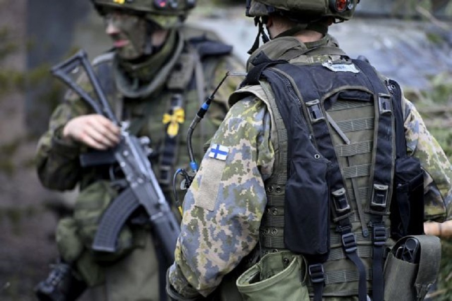 Finnish soldiers take part in the Army mechanised exercise Arrow 22 exercise at the Niinisalo garrison in Kankaanpaa, Finland, May 4, 2022. Picture taken May 4, 2022. Lehtikuva/Heikki Saukkomaa via REUTERS      ATTENTION EDITORS - THIS IMAGE WAS PROVIDED BY A THIRD PARTY. NO THIRD PARTY SALES. NOT FOR USE BY REUTERS THIRD PARTY DISTRIBUTORS. FINLAND OUT. NO COMMERCIAL OR EDITORIAL SALES IN FINLAND.