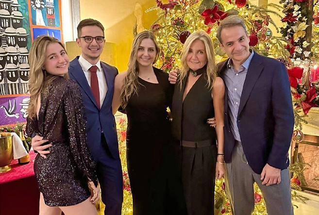 MITSOTAKIS-FAMILY