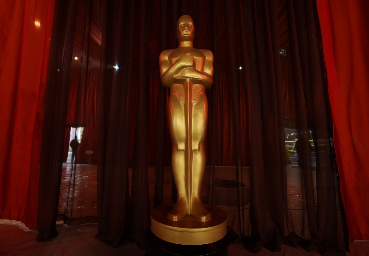 2023-03-11T231422Z_549392167_RC2URZ986ZIP_RTRMADP_5_AWARDS-OSCARS-2023.JPG