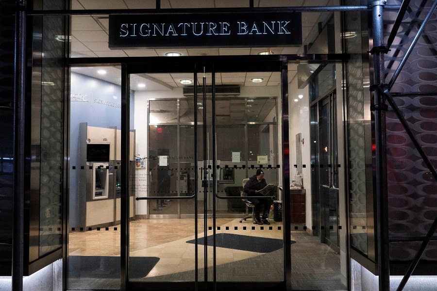 Signature-Bank