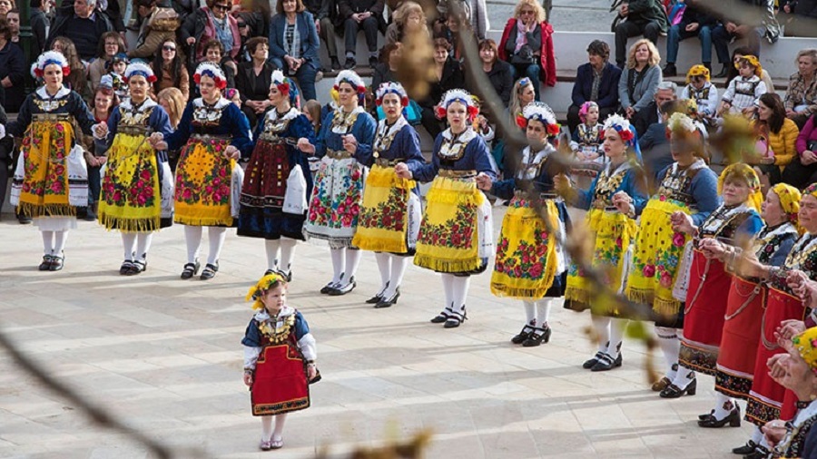 ΛΑΖΑΡΙΝΕΣ